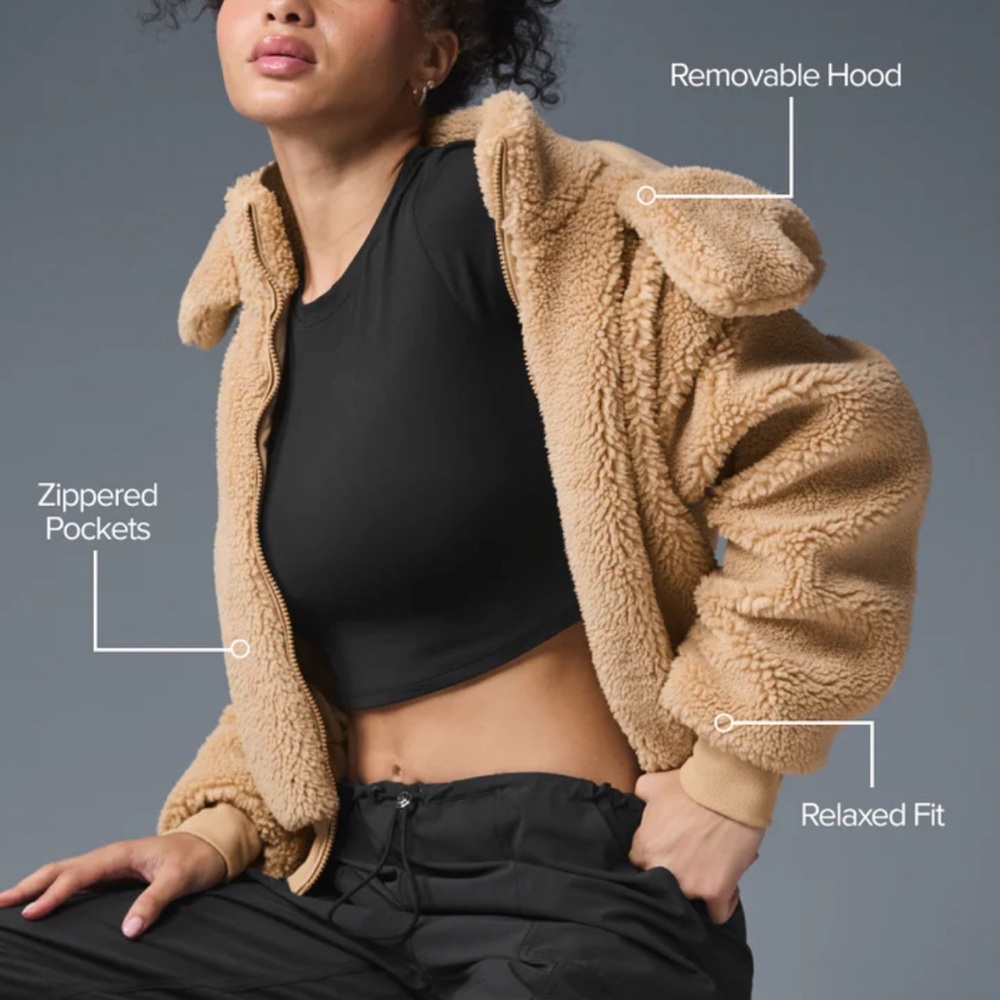 AloYoga Foxy Sherpa Jacket - Picture 3 of 7